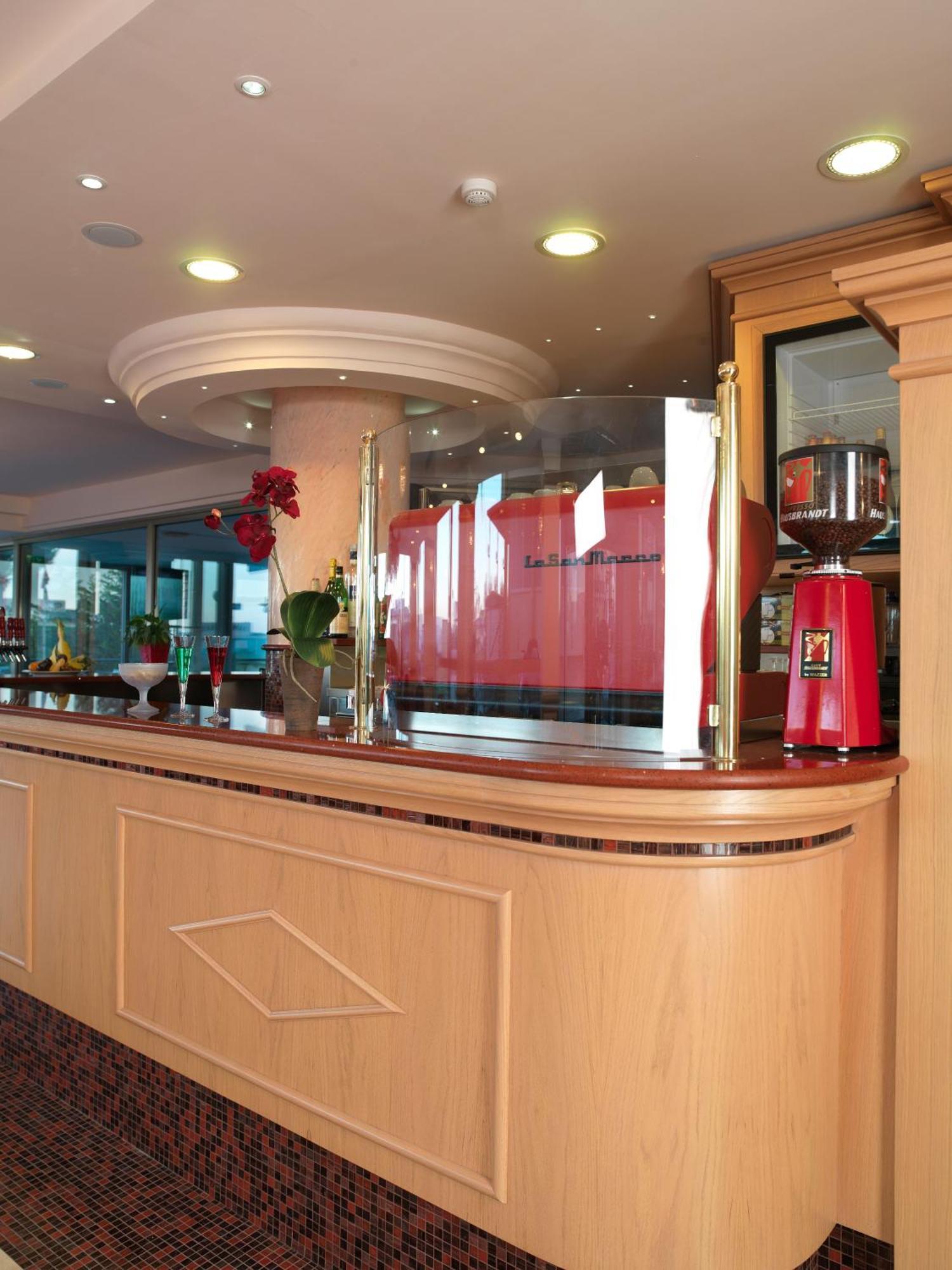 Hotel Mondial Bellaria-Igea Marina Dış mekan fotoğraf