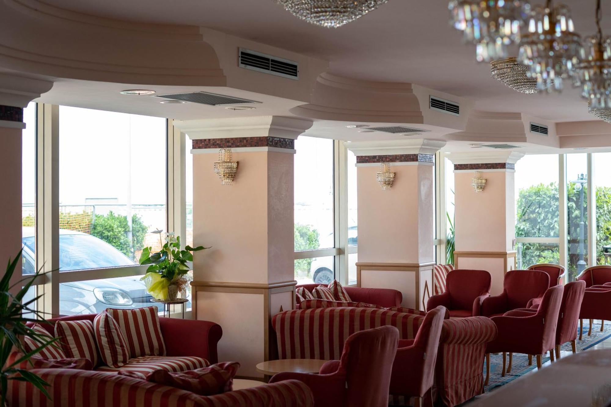 Hotel Mondial Bellaria-Igea Marina Dış mekan fotoğraf